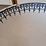 Saint Amand blue iron earth compote, Arabesque decoration, early 1900s.