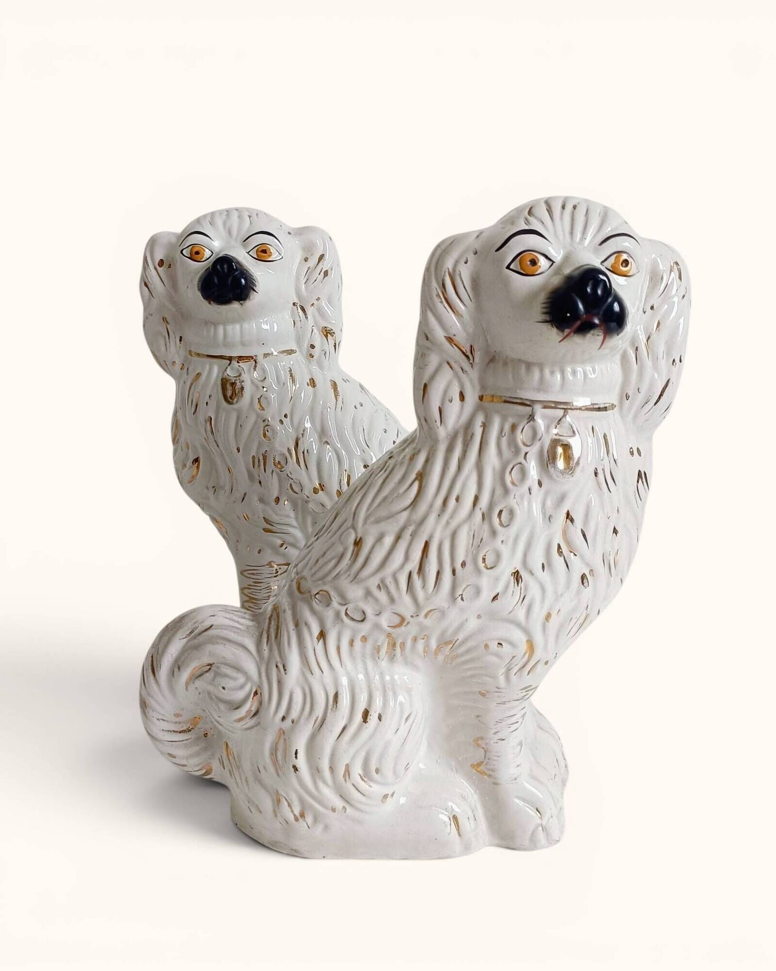 Pair of King Charles Spaniel dogs in Staffordshire majolica style.