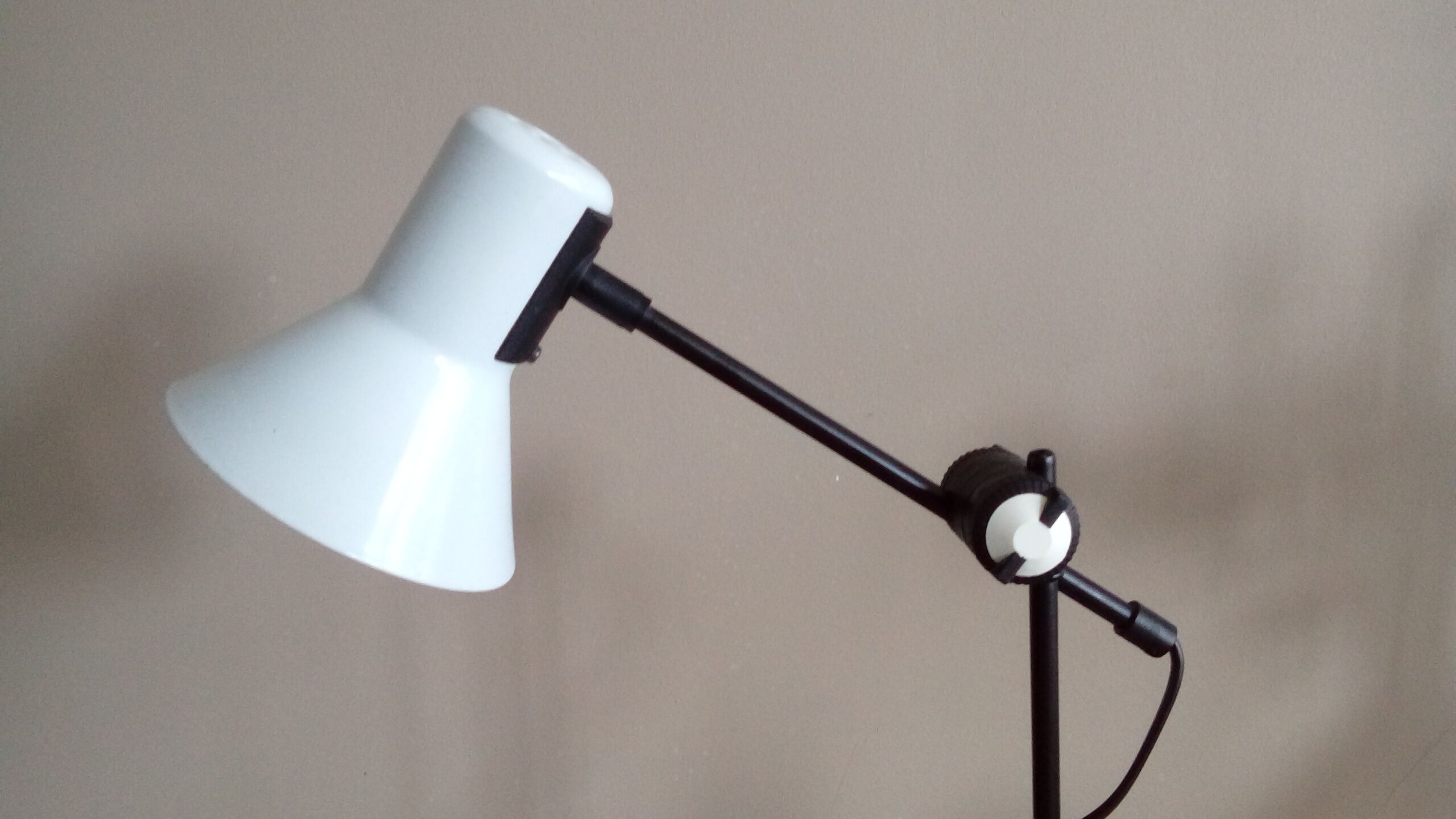 Light Italian vintage