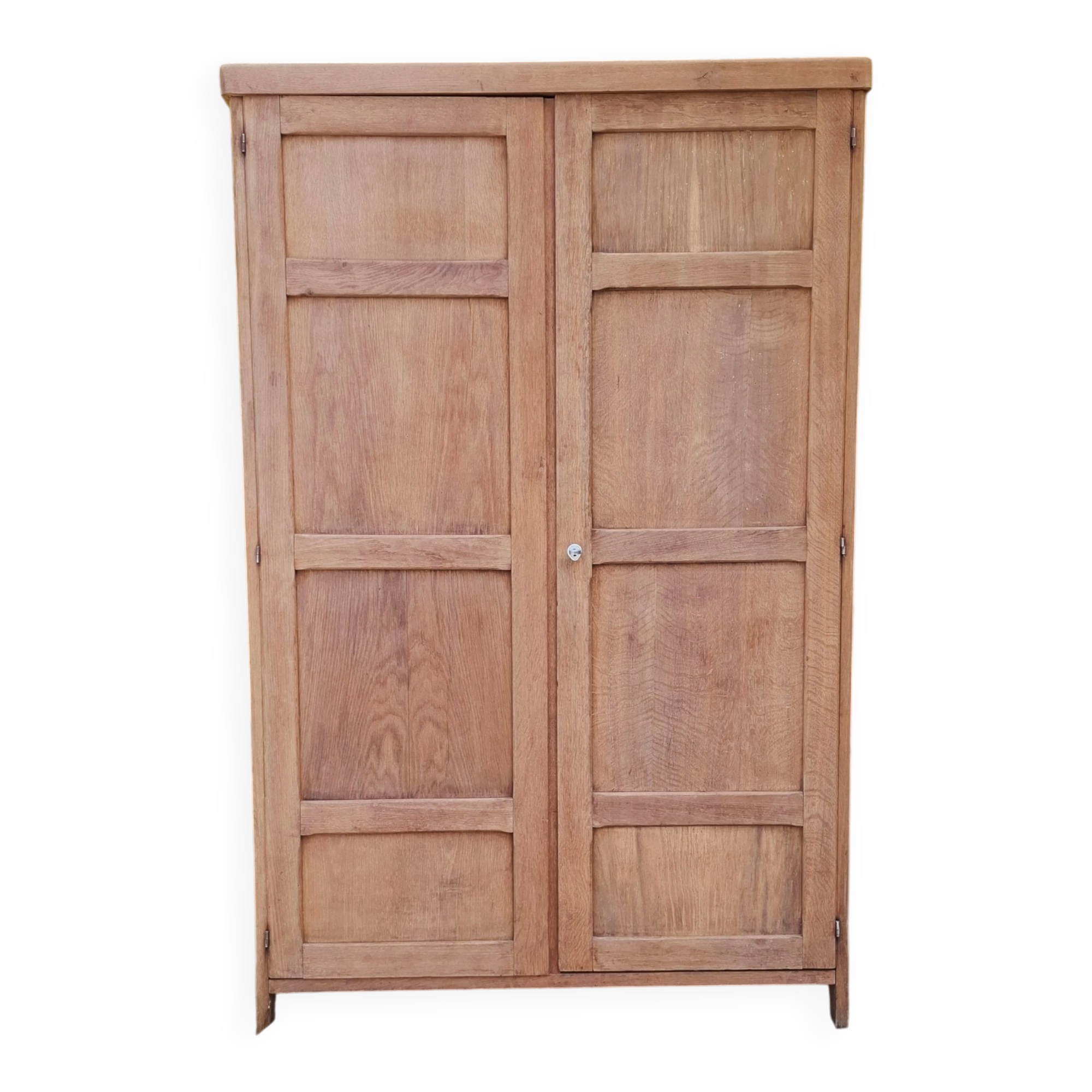 Renovated Parisian wardrobe