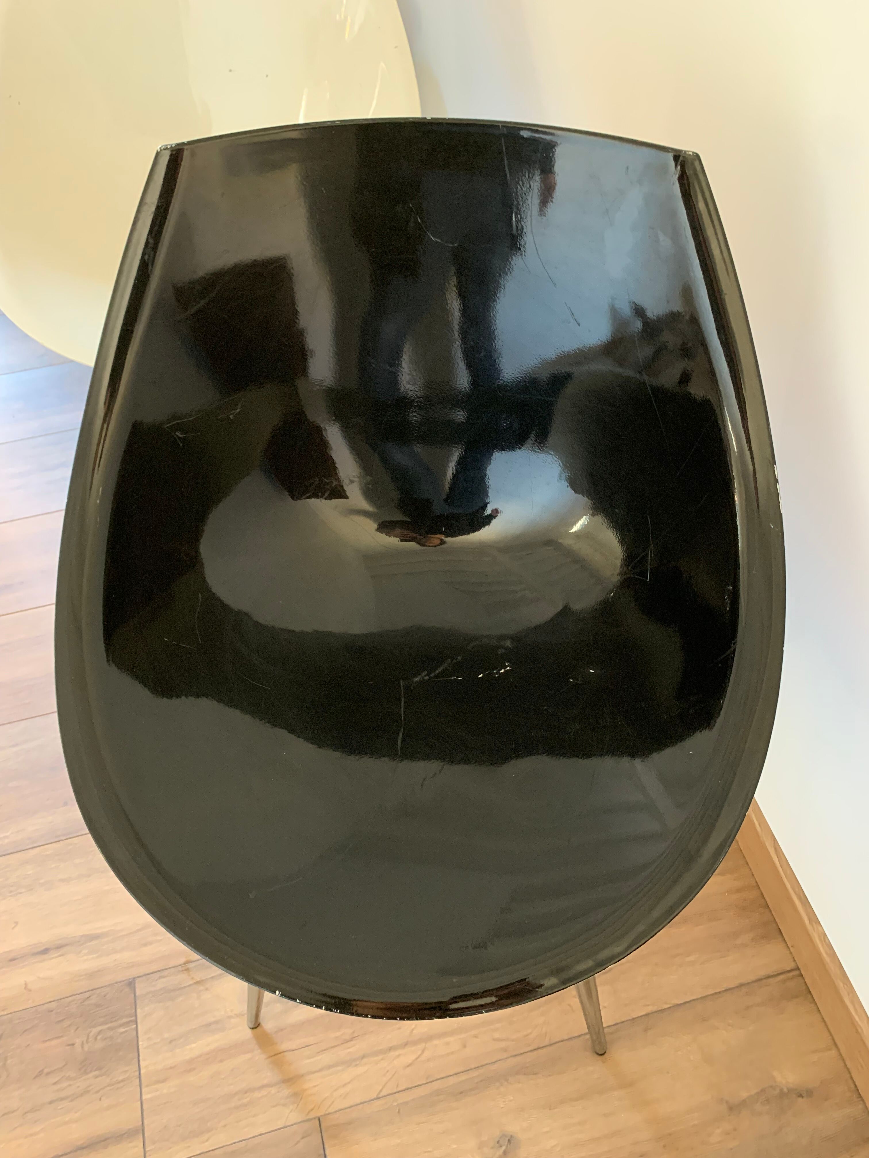 Duo of chairs