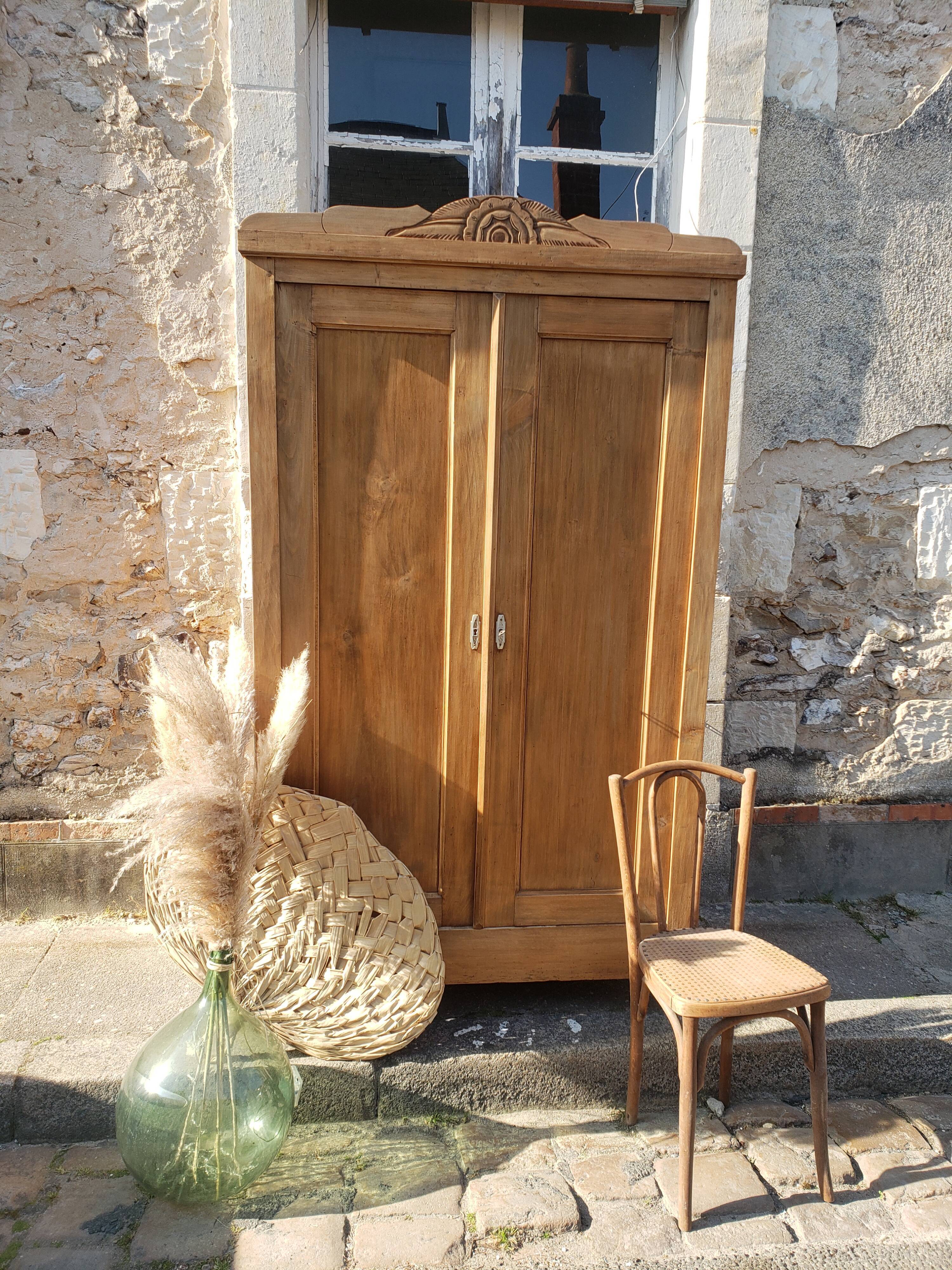 Parisian cabinet art deco raw wood