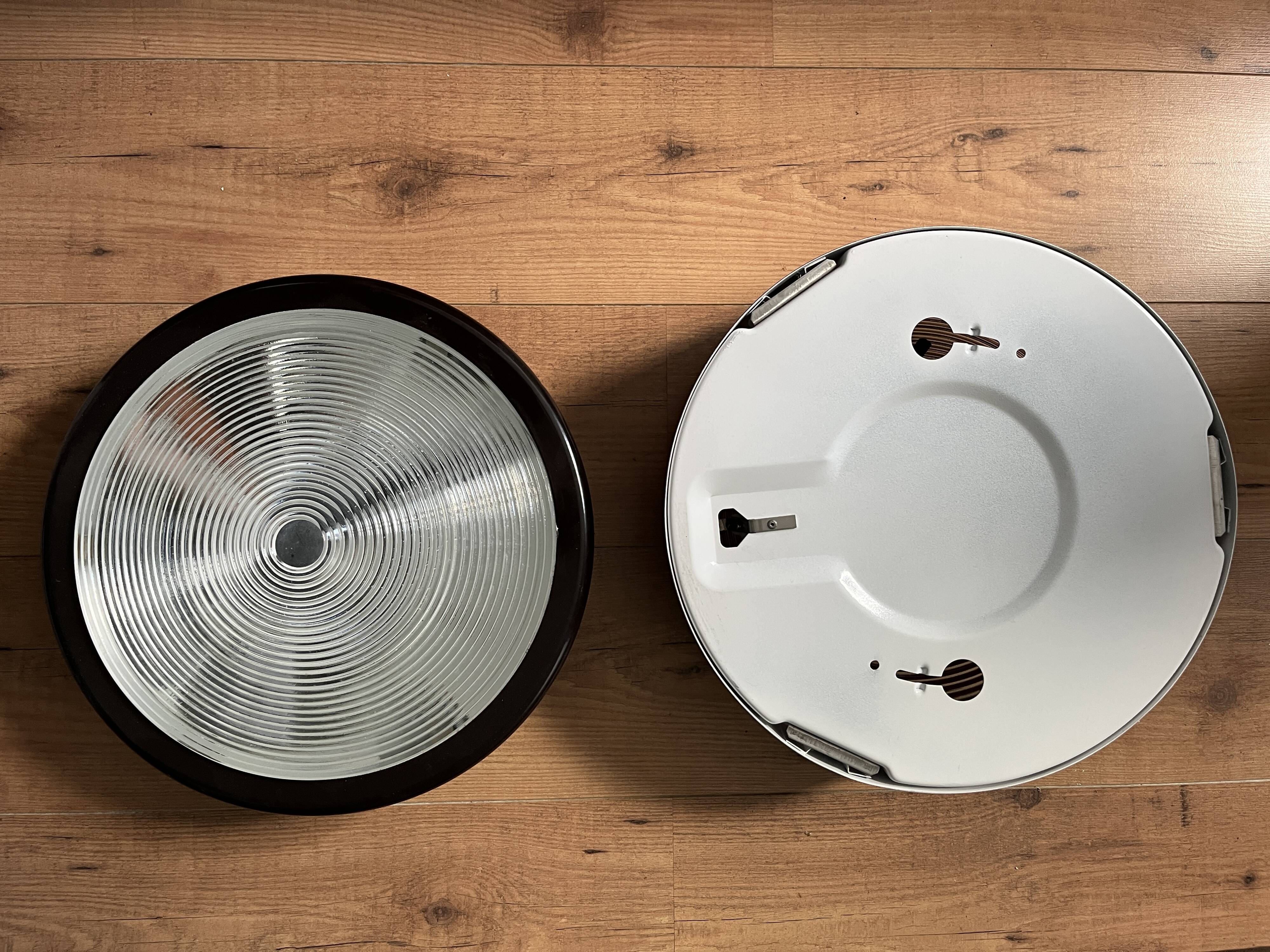 Pair of large Holophane Thorn Europhane vintage wall lights (1990)