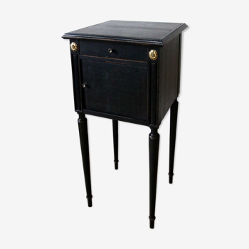 Black bedside Henri II