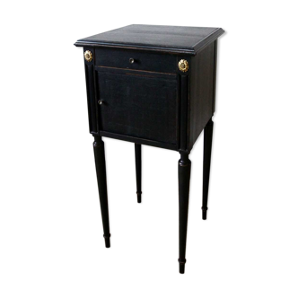 Black bedside Henri II