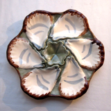 Oyster plate signed Terre de Fer Longchamp.