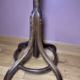 Coat rack on curved wooden stand, Baumann or Thonet style parrot