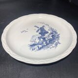 Set of 11 flat plates
