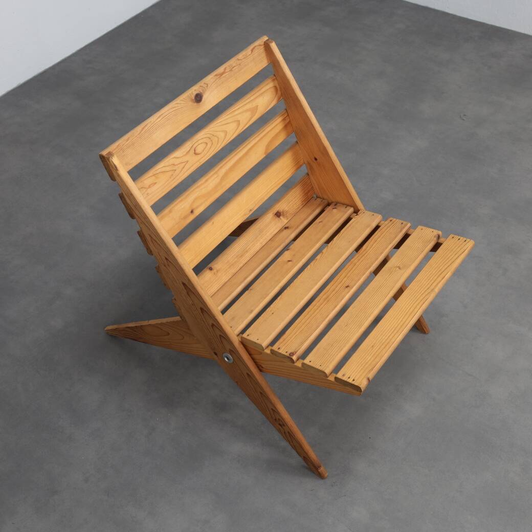 Folding chair “Scissors” in slatted pinewood, 1970s