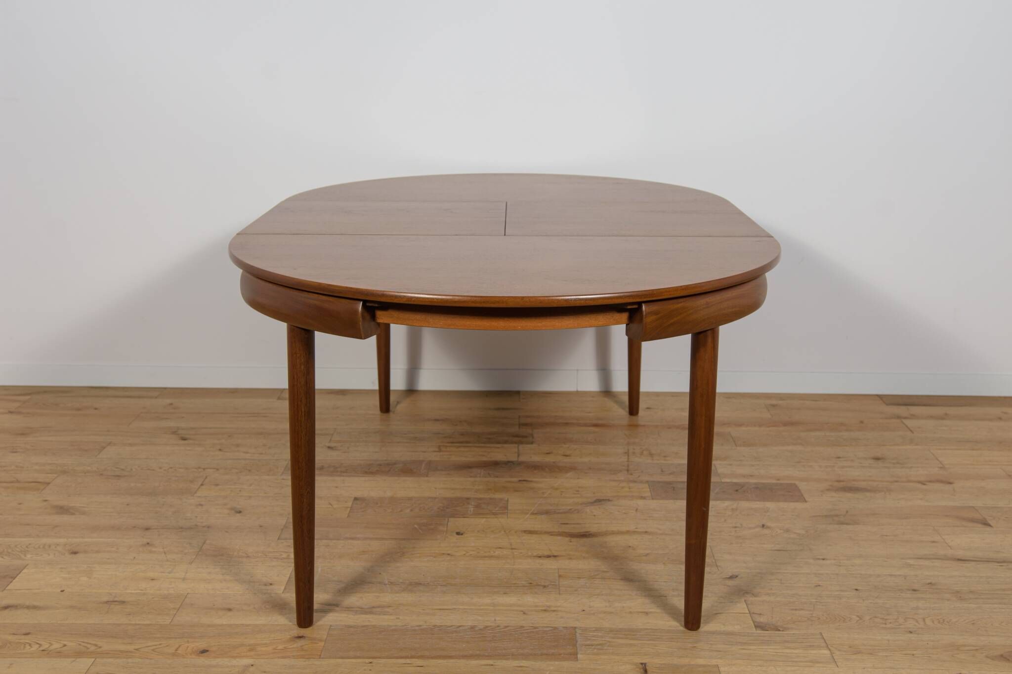 Mid-Century Teak Dining Table & Chairs by Hans Olsen for Frem Røjle.