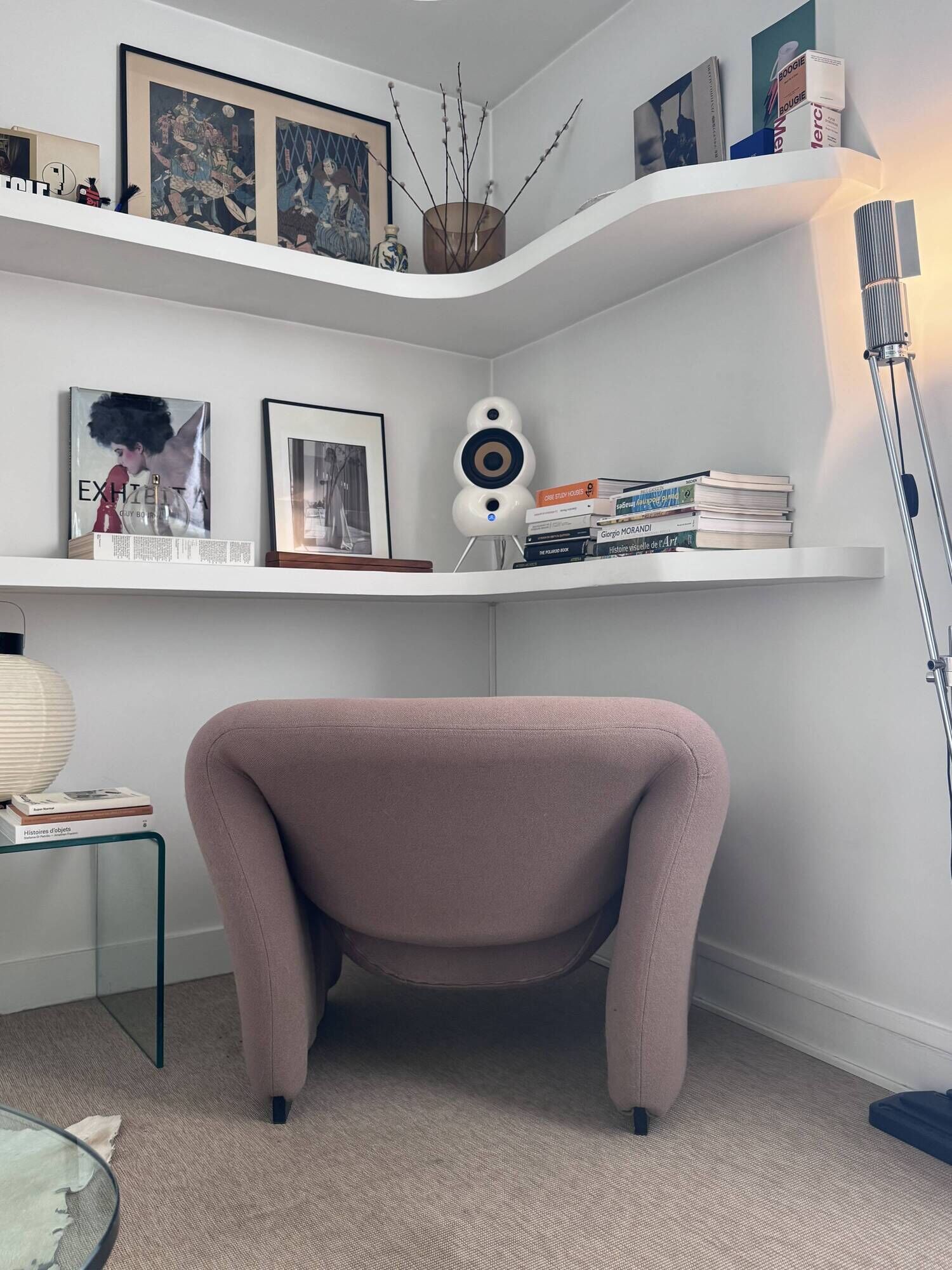 Groovy armchair Paulin