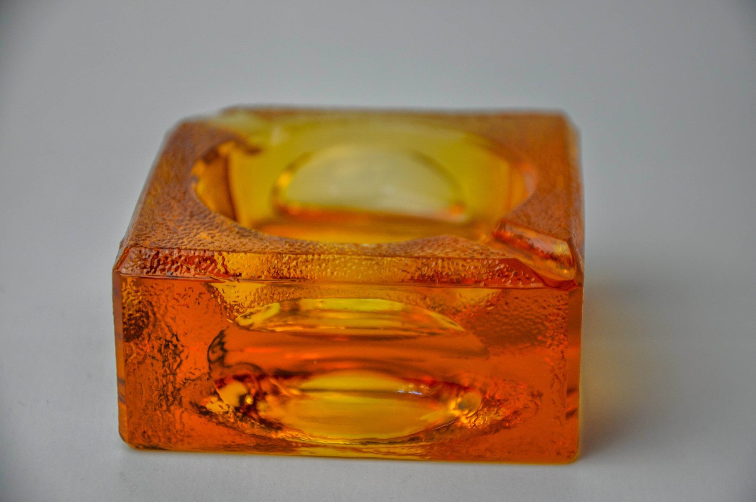 Orange ice cube ashtray by Antonio Imperatore, Murano glass, Italy, 1970