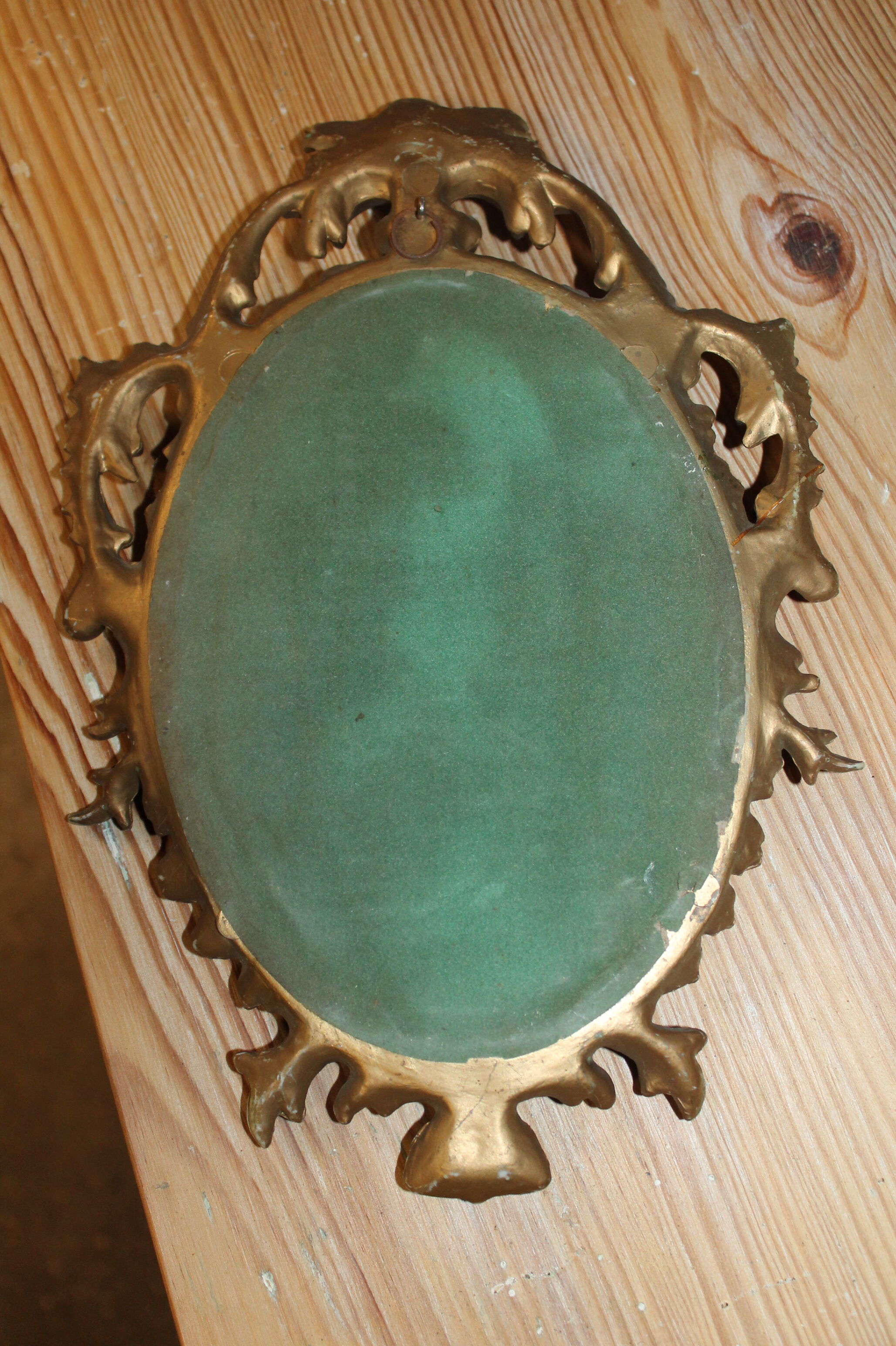 Small Rococo mirror 19x29cm