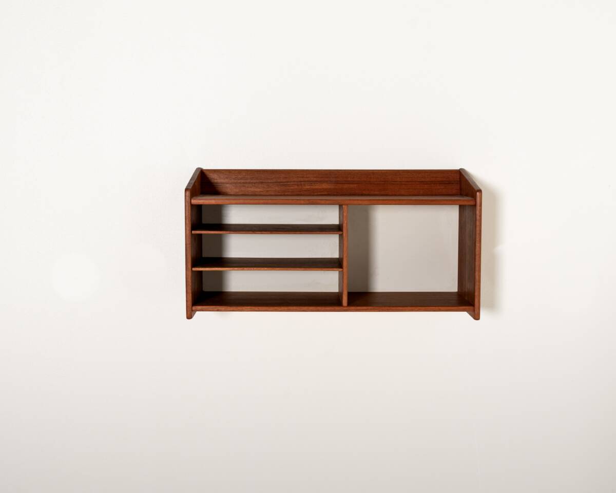 Scandinavian teak wall shelf, 1950s/1960s