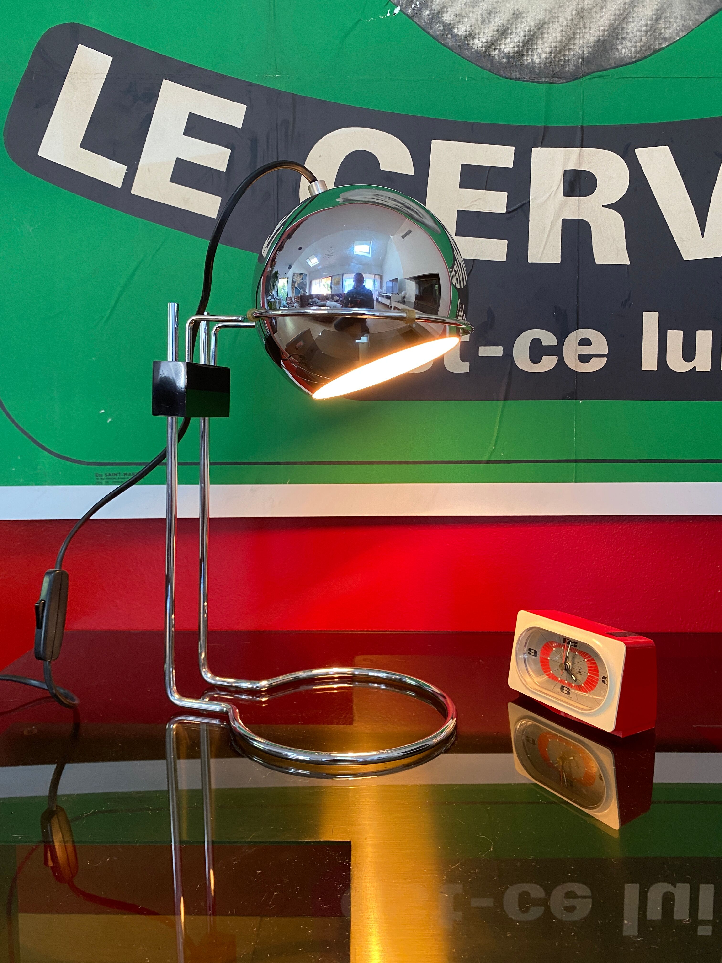 Eyeball lamp by Goffredo Reggiani. Italy 1969