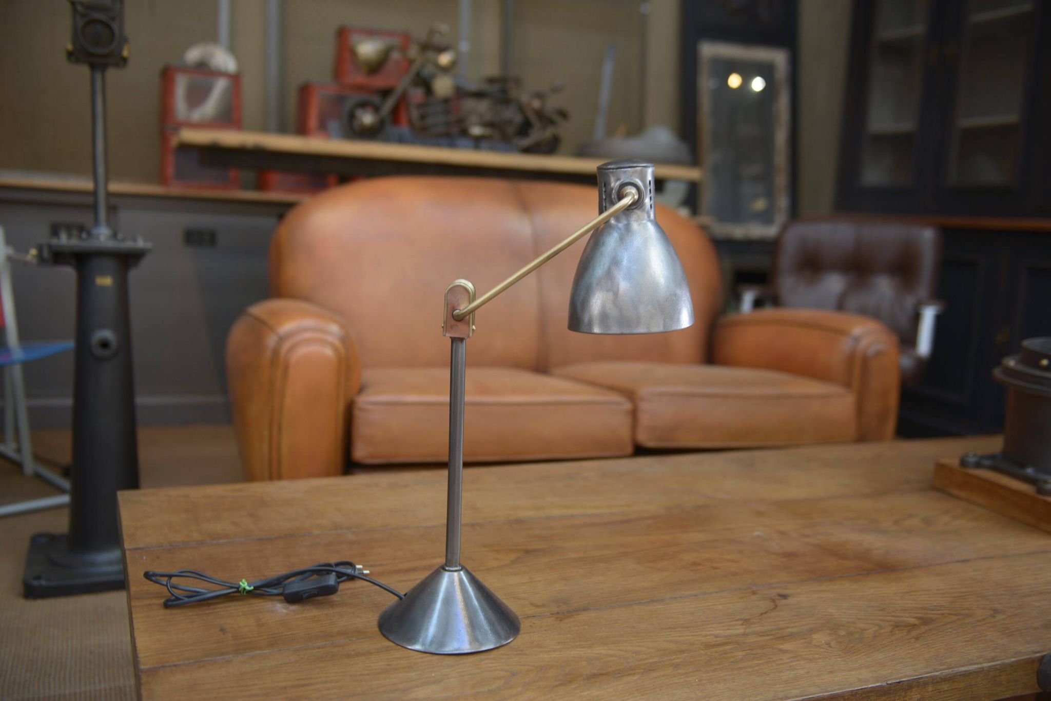 JUMO lamp model 800s by Yves Jujeau, Pierre and André Mounique 1950