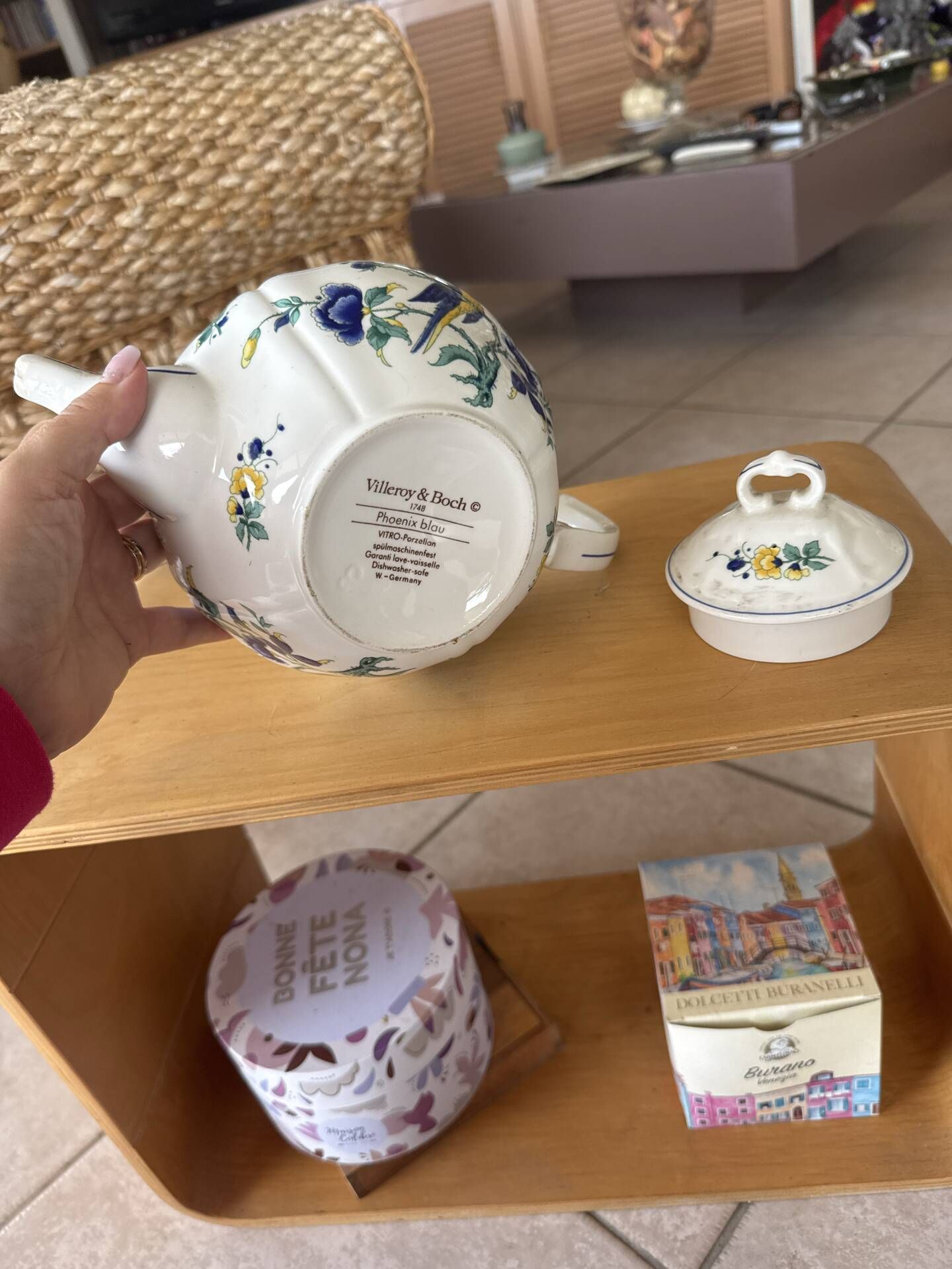 Villeroy & Boch teapot
