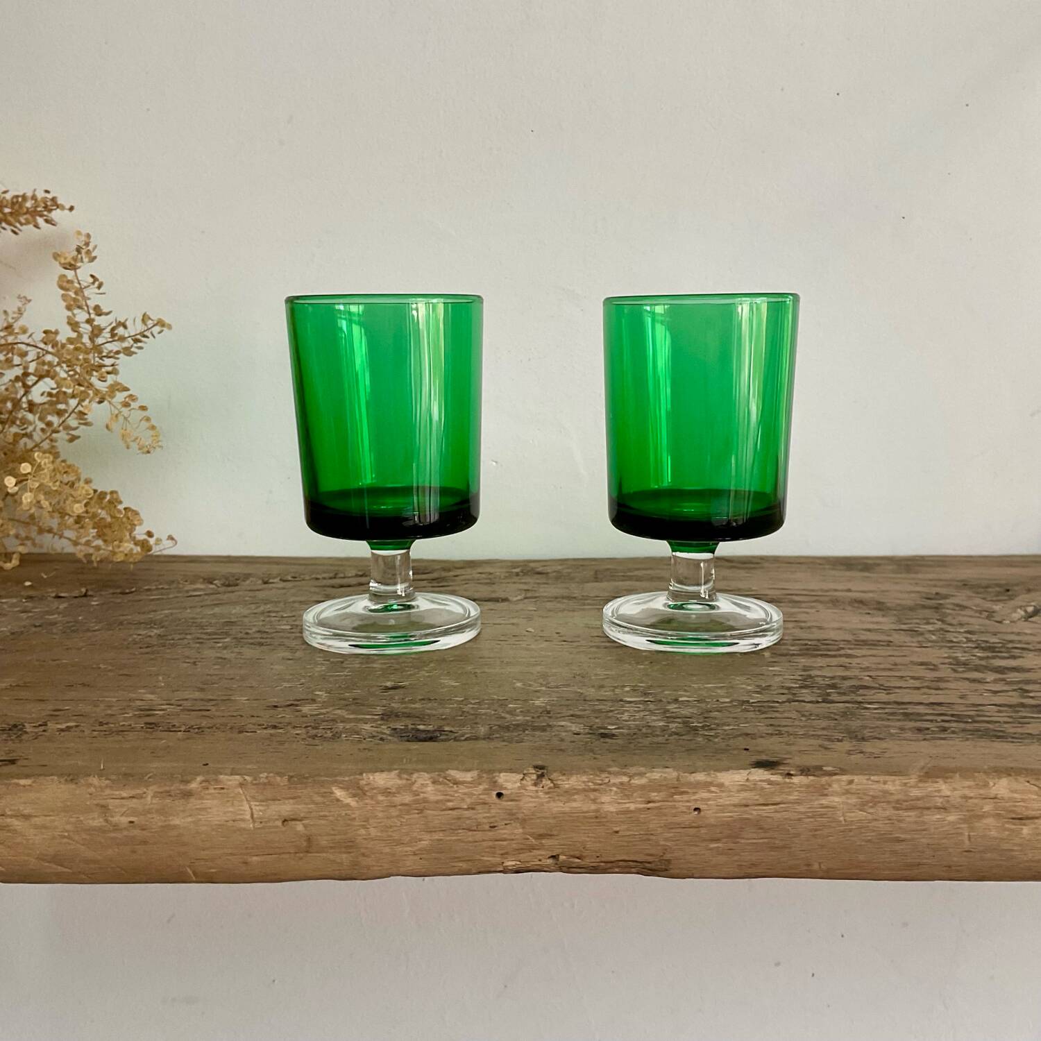 4 small green LUMINARC “Sweden” glasses