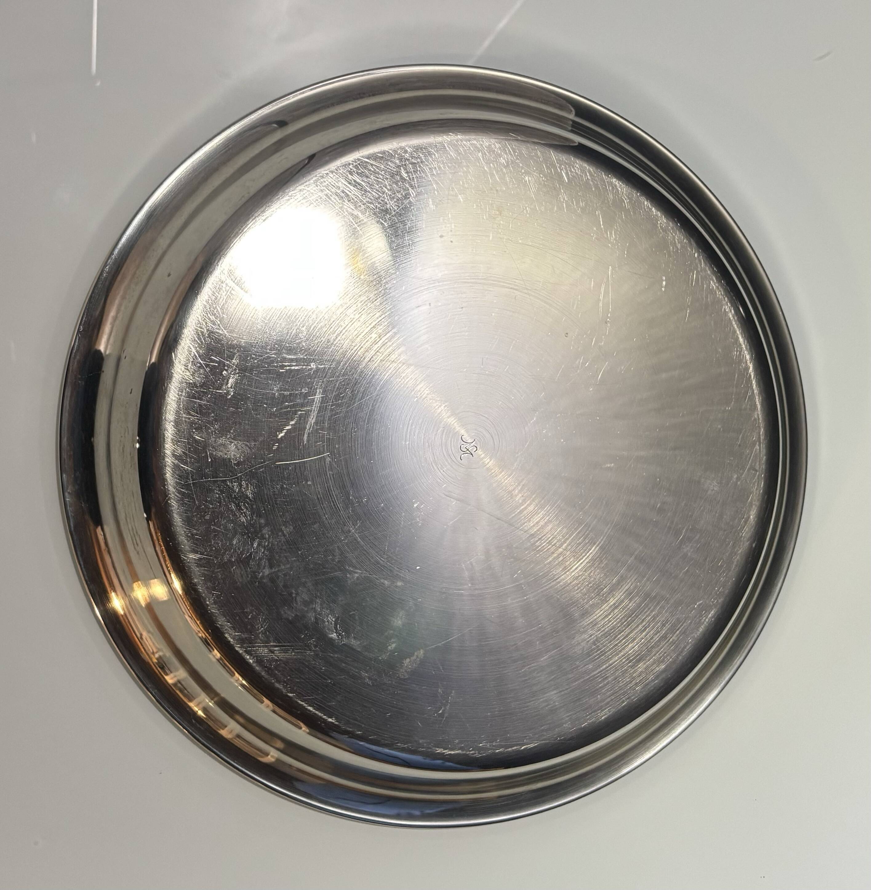 Vintage circular silver-plated tray – Made in the United Kingdom