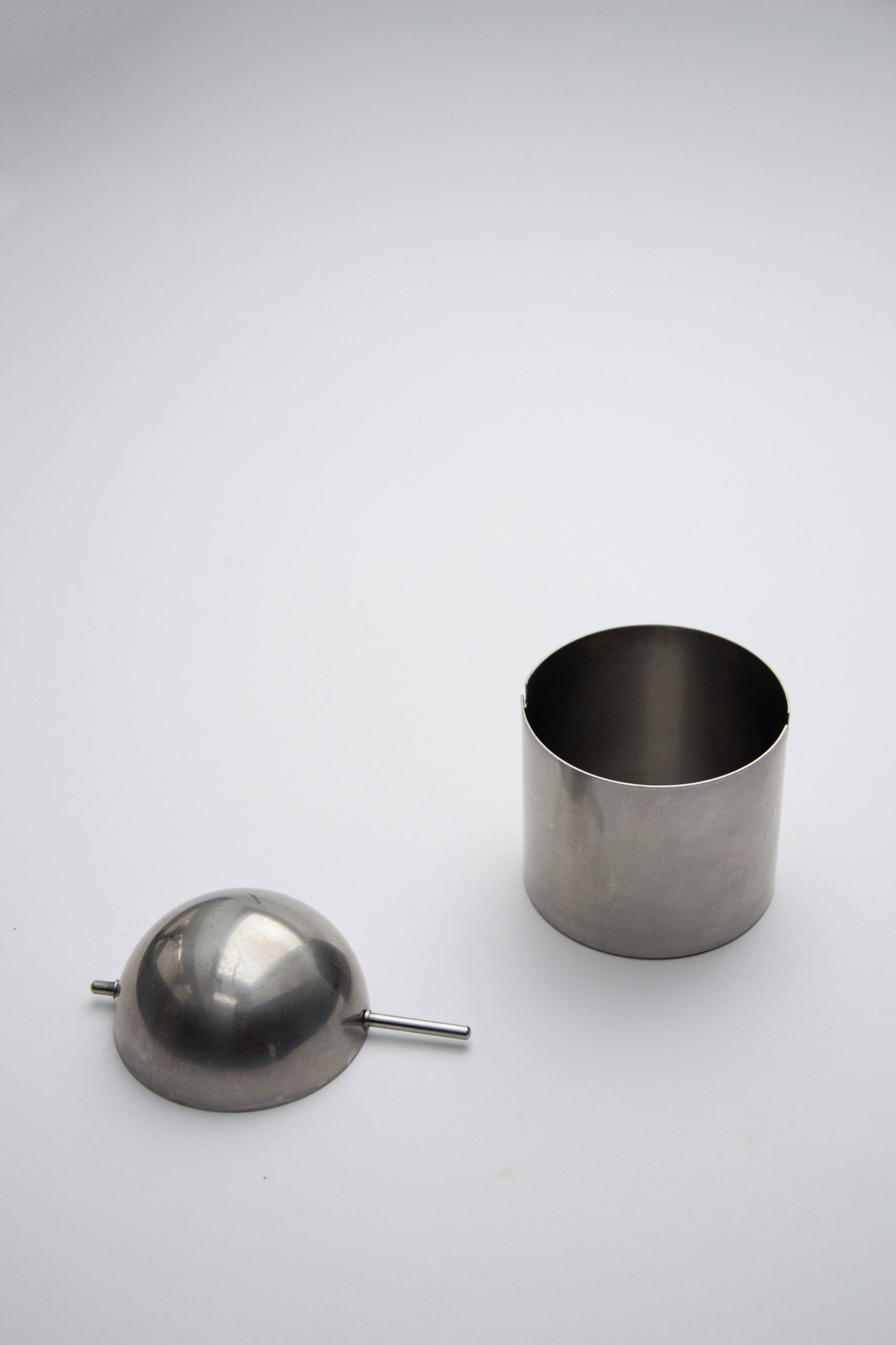 Cendrier "Revolving" par Arne Jacobsen -Cylinda line, 1967