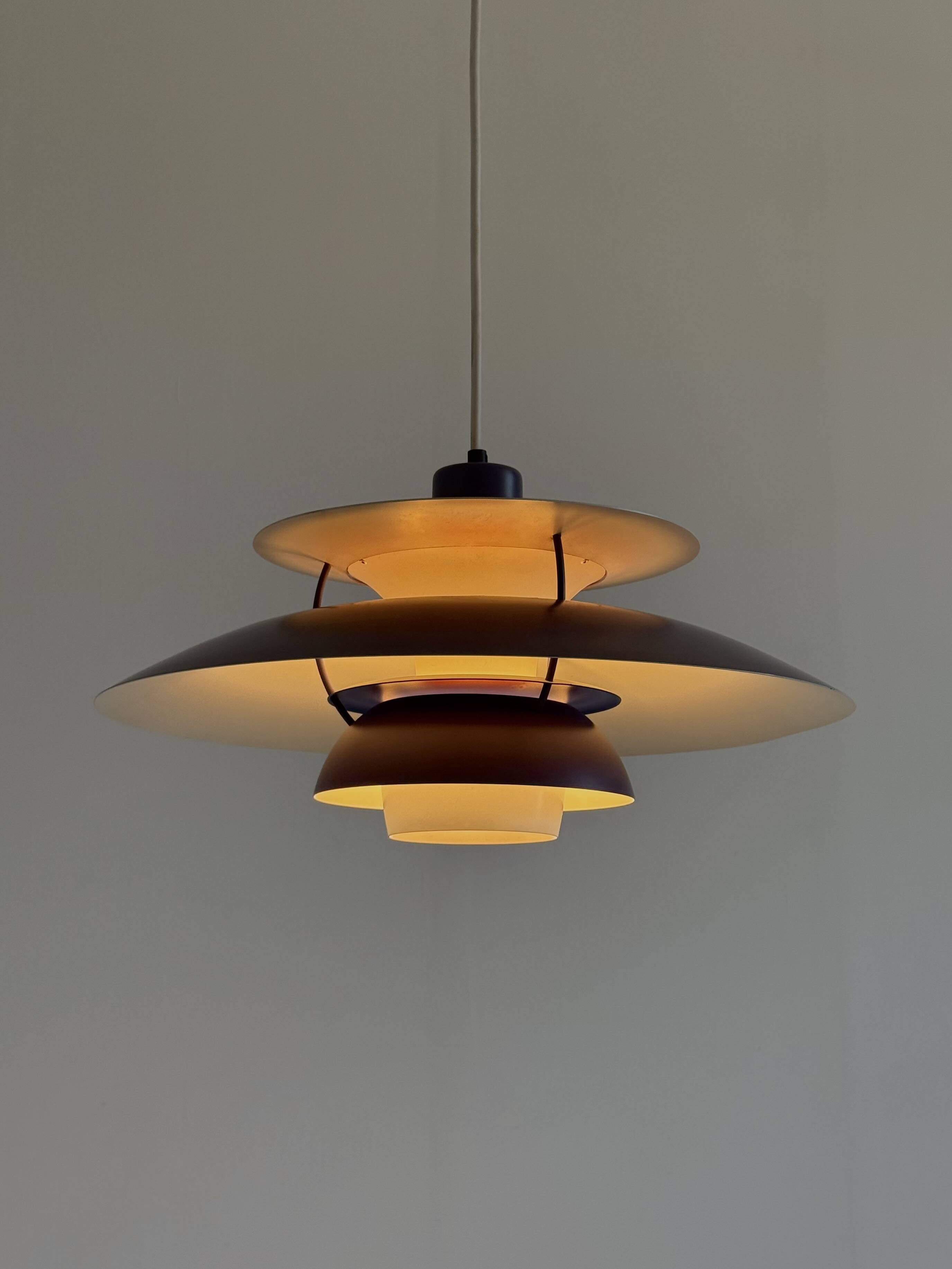 PH5 pendant lamp purple by Poul Henningsen for Louis Poulsen