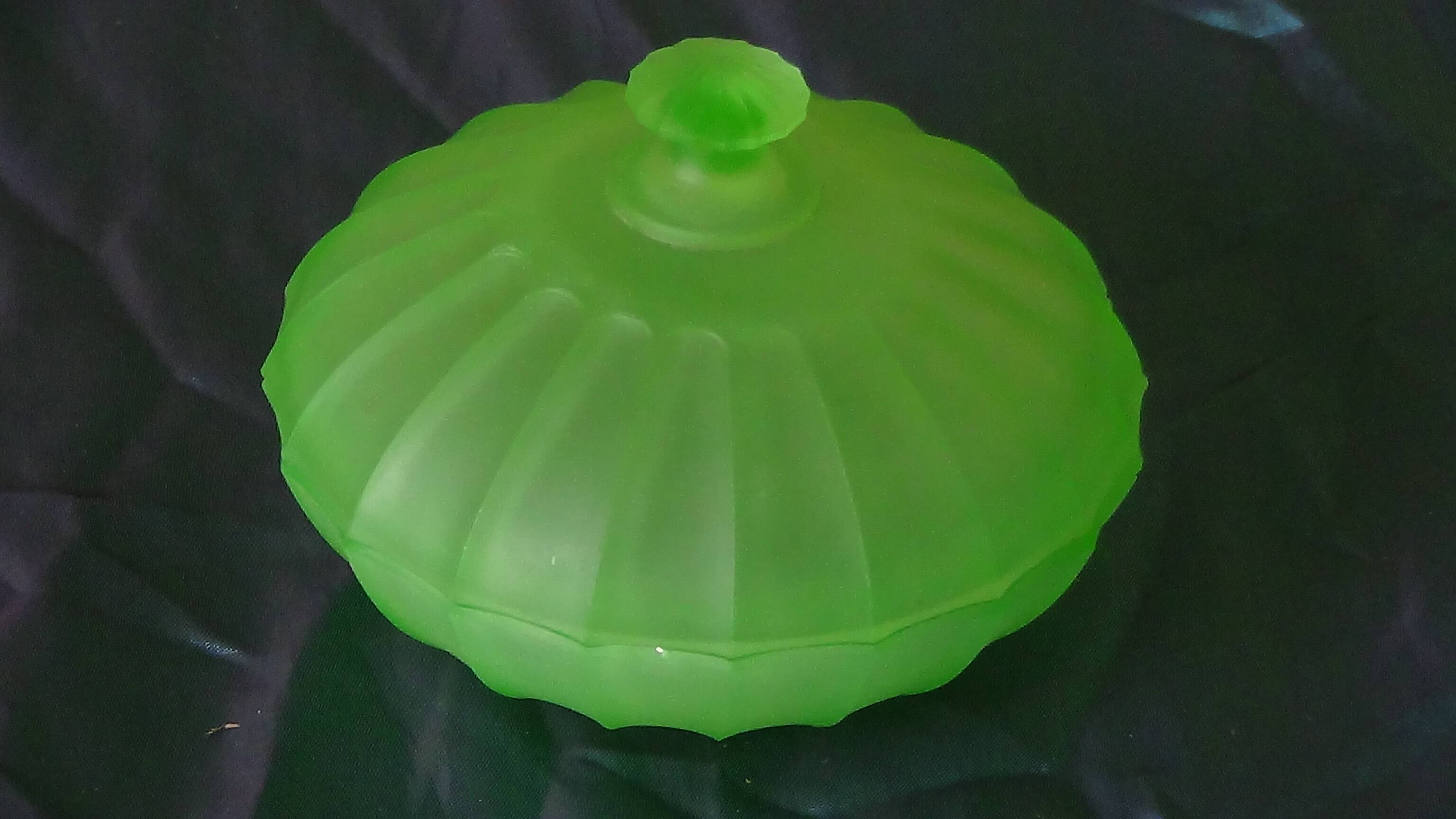 Bonbon Dish.