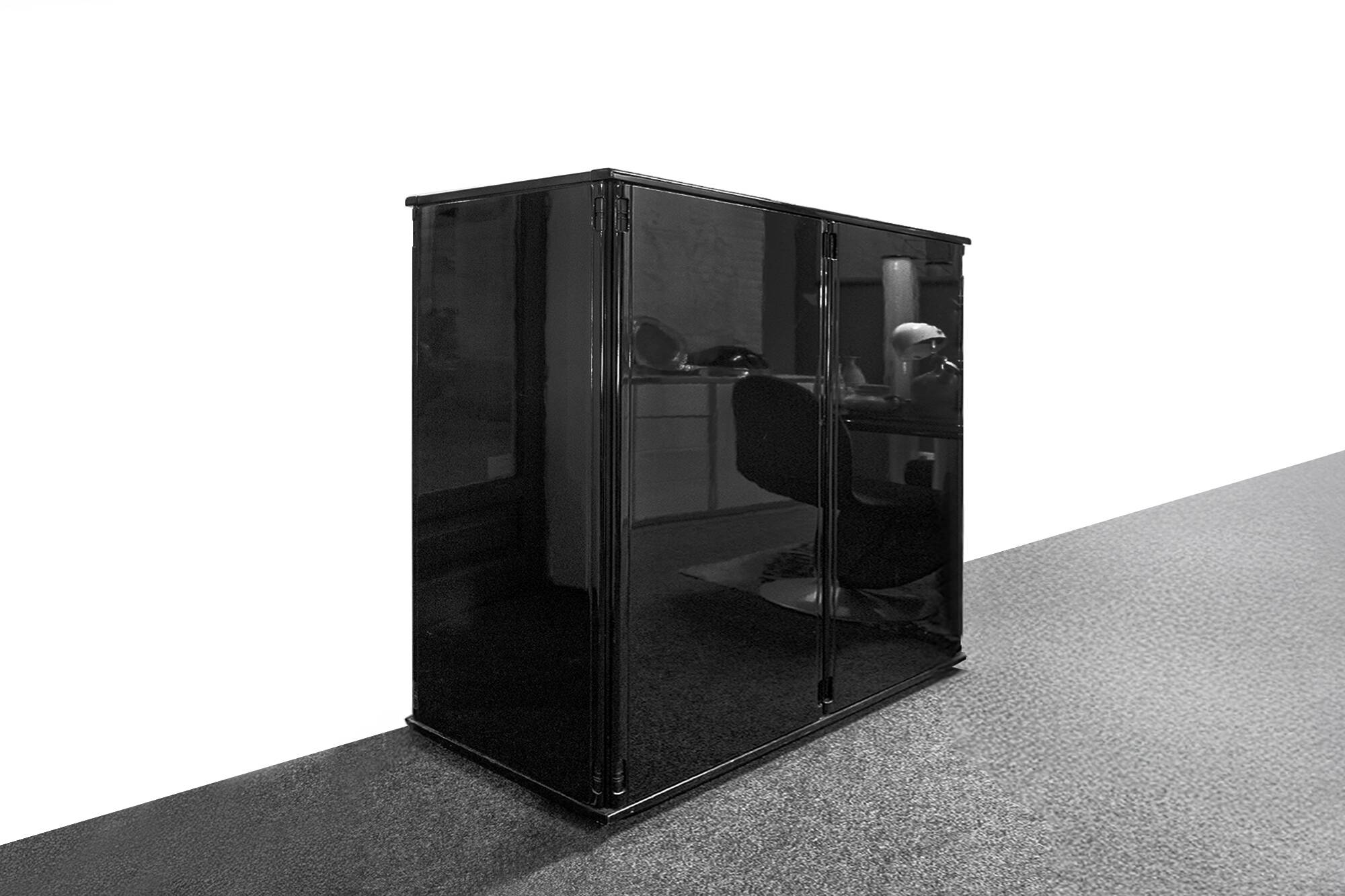 Vintage Italian Black wardrobe by Gianfranco Frattini for Molteni, 1970s