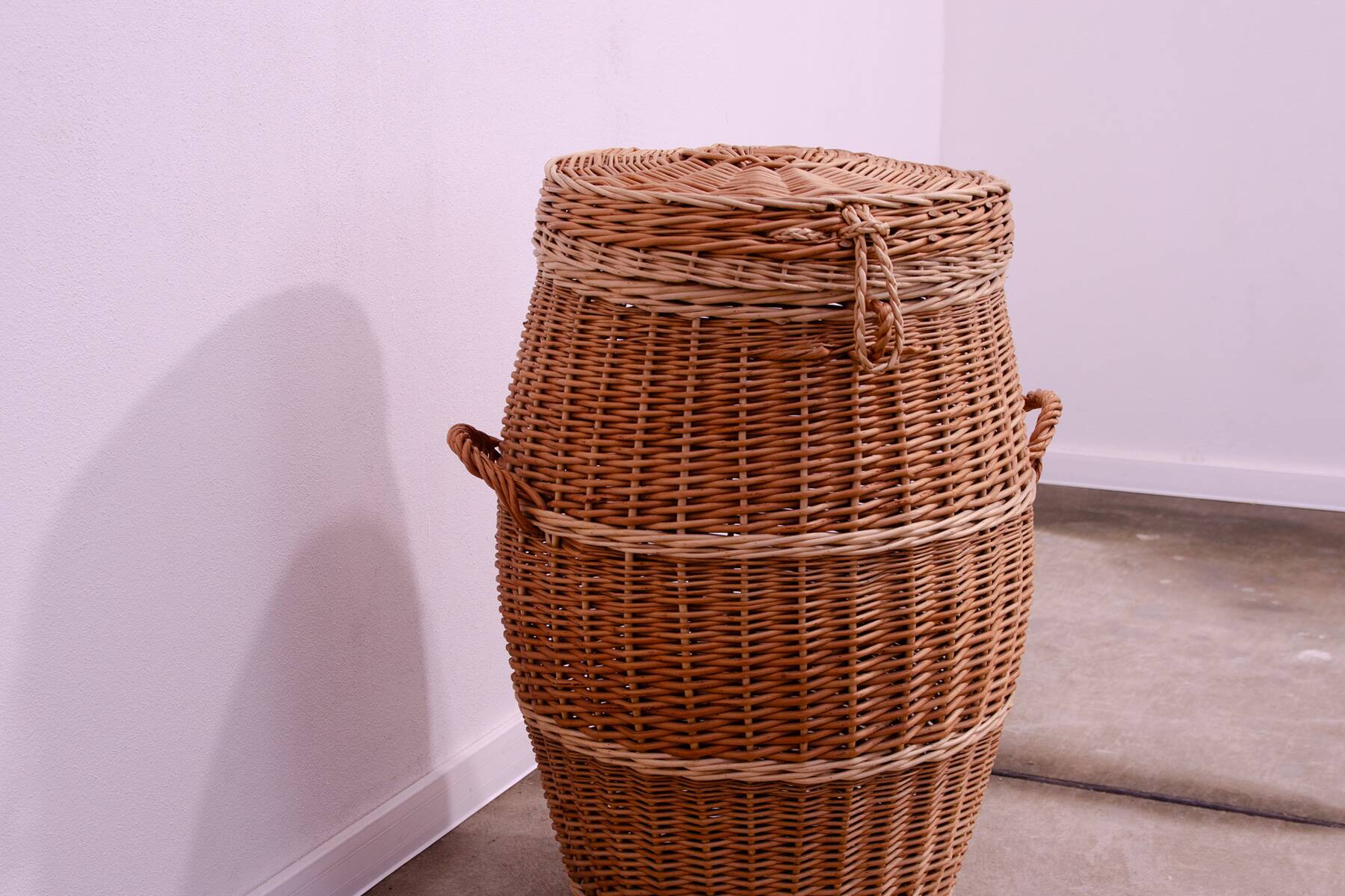 Vintage wicker laundry basket, 1970s, Czechoslovakia