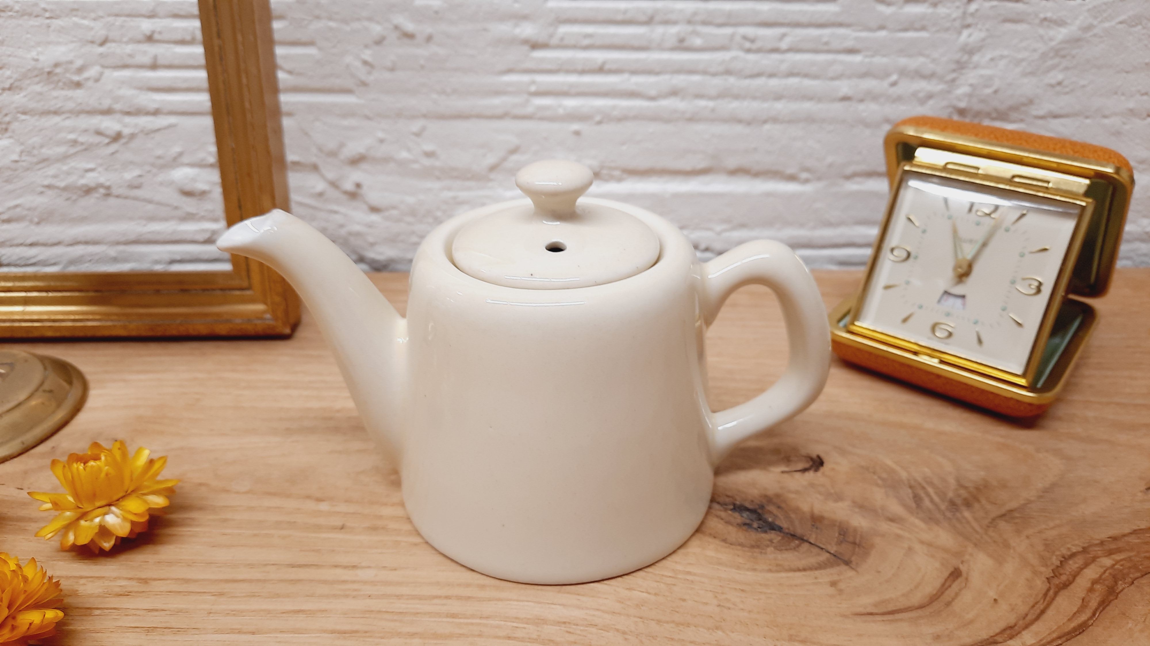 Teapot "selfish"