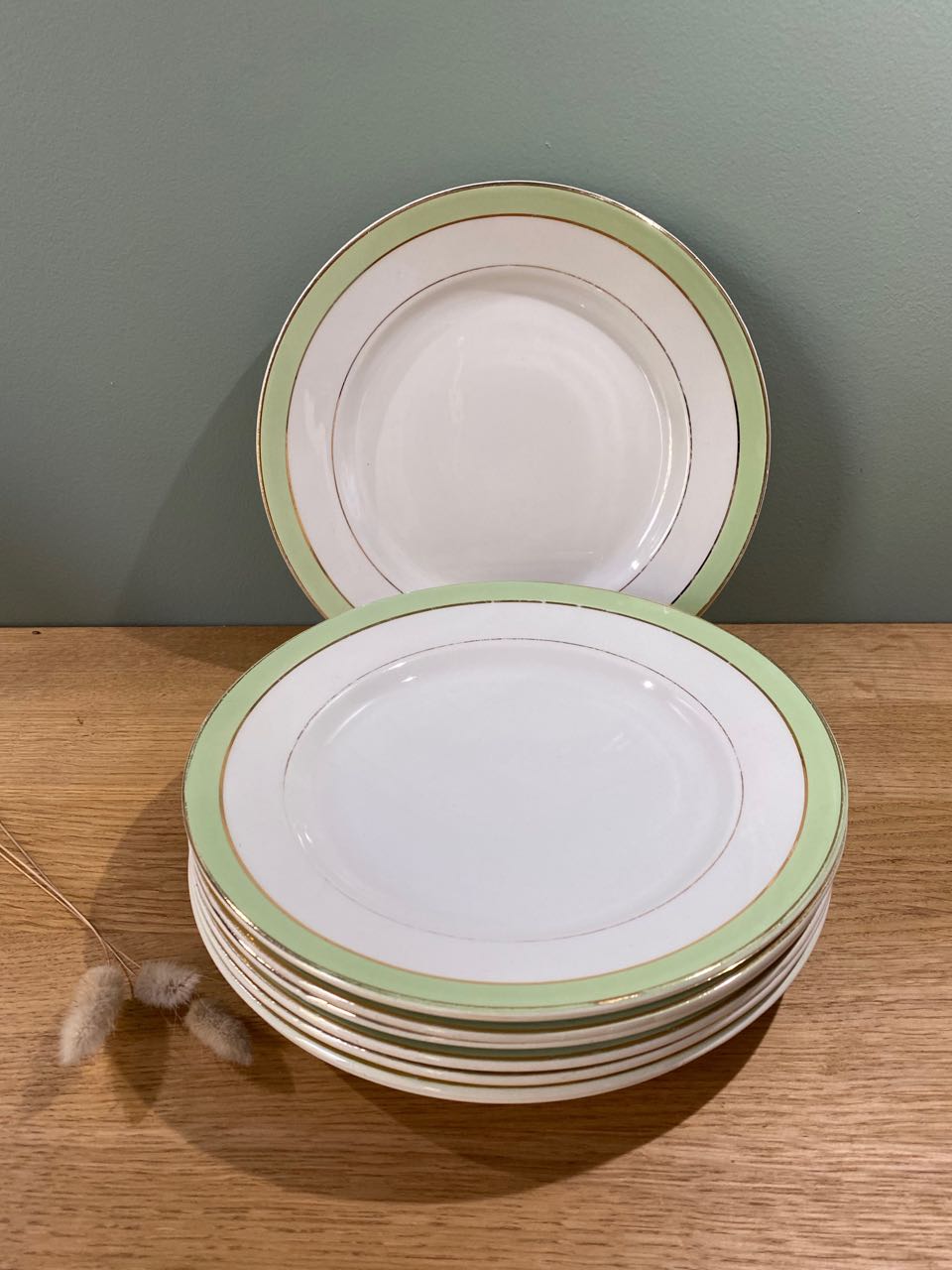 Service of 8 mdl flat plates