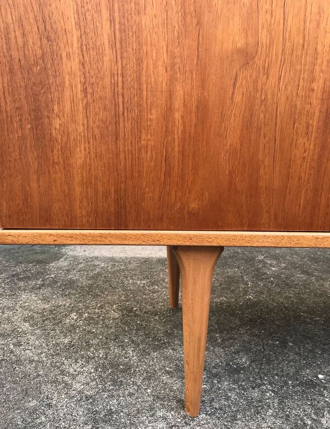 Teak sideboard from the 1960s