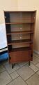 Vintage: Wooden display cabinet with 5 shelves, 4 metal legs.