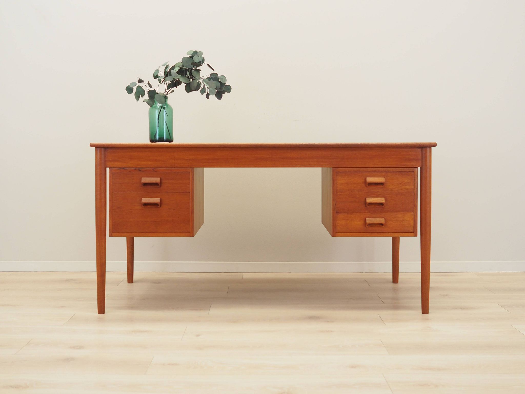 Teak desk, Danish design, 1960s, designer: Børge Mogensen, manufacturer: Sø