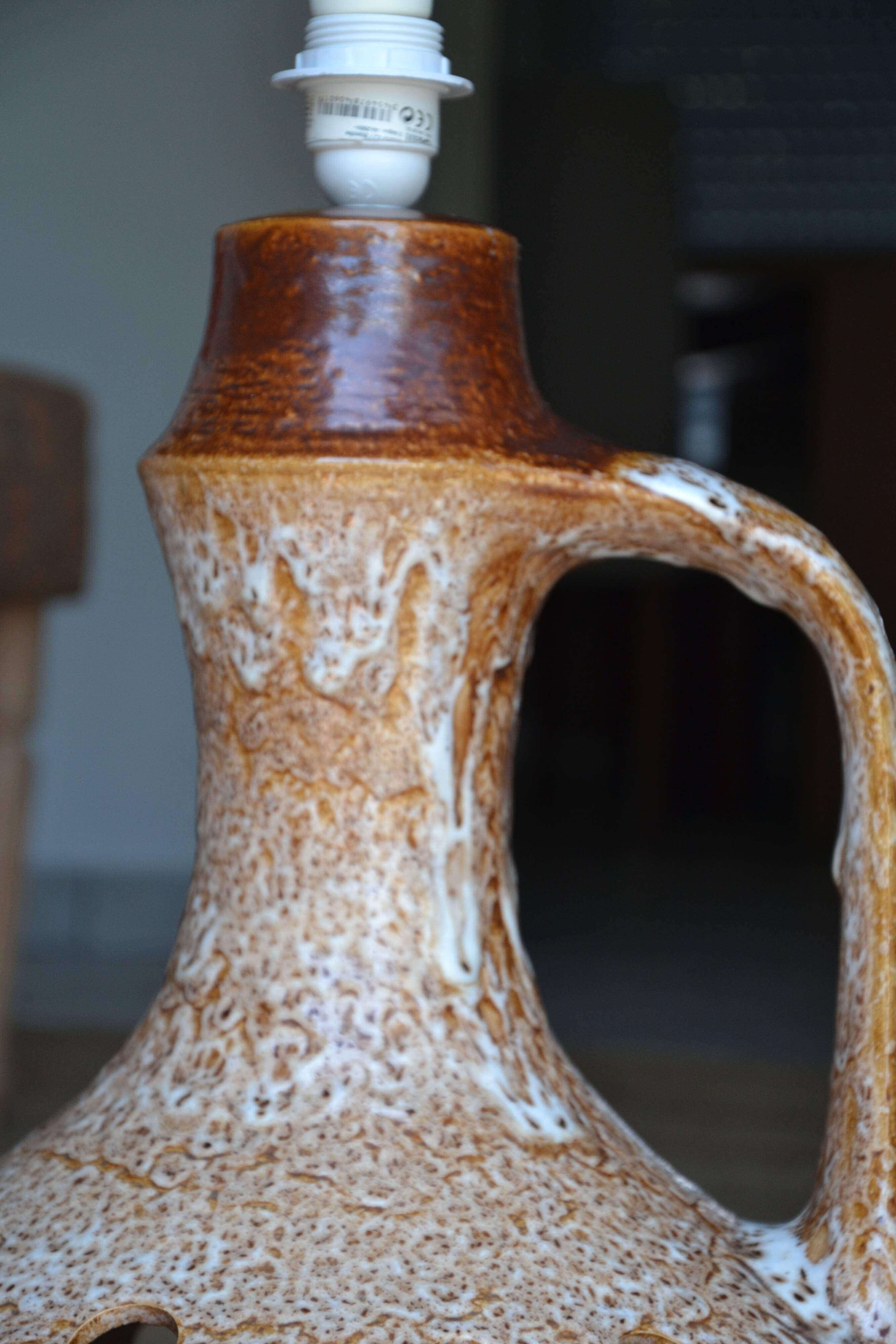 Large floor lamp from the 60s-70s.