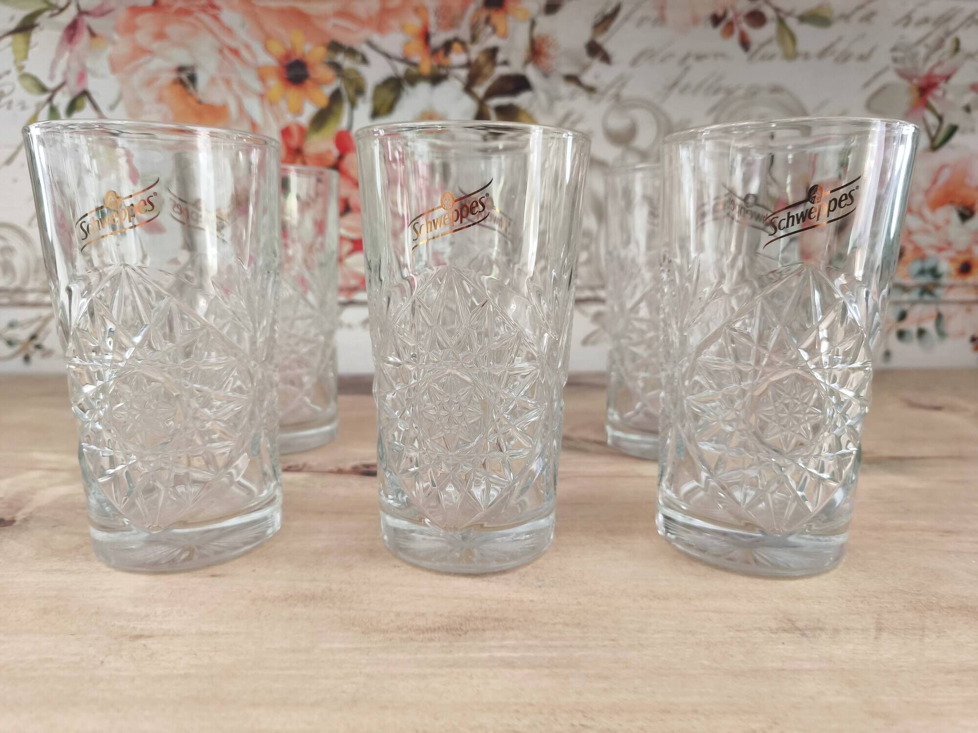 Set of 6 promotional Schweppes Long Drink glasses.