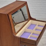 Commode danoise des années 1960, état d'origine, miroir pliable, bois de teck massif.