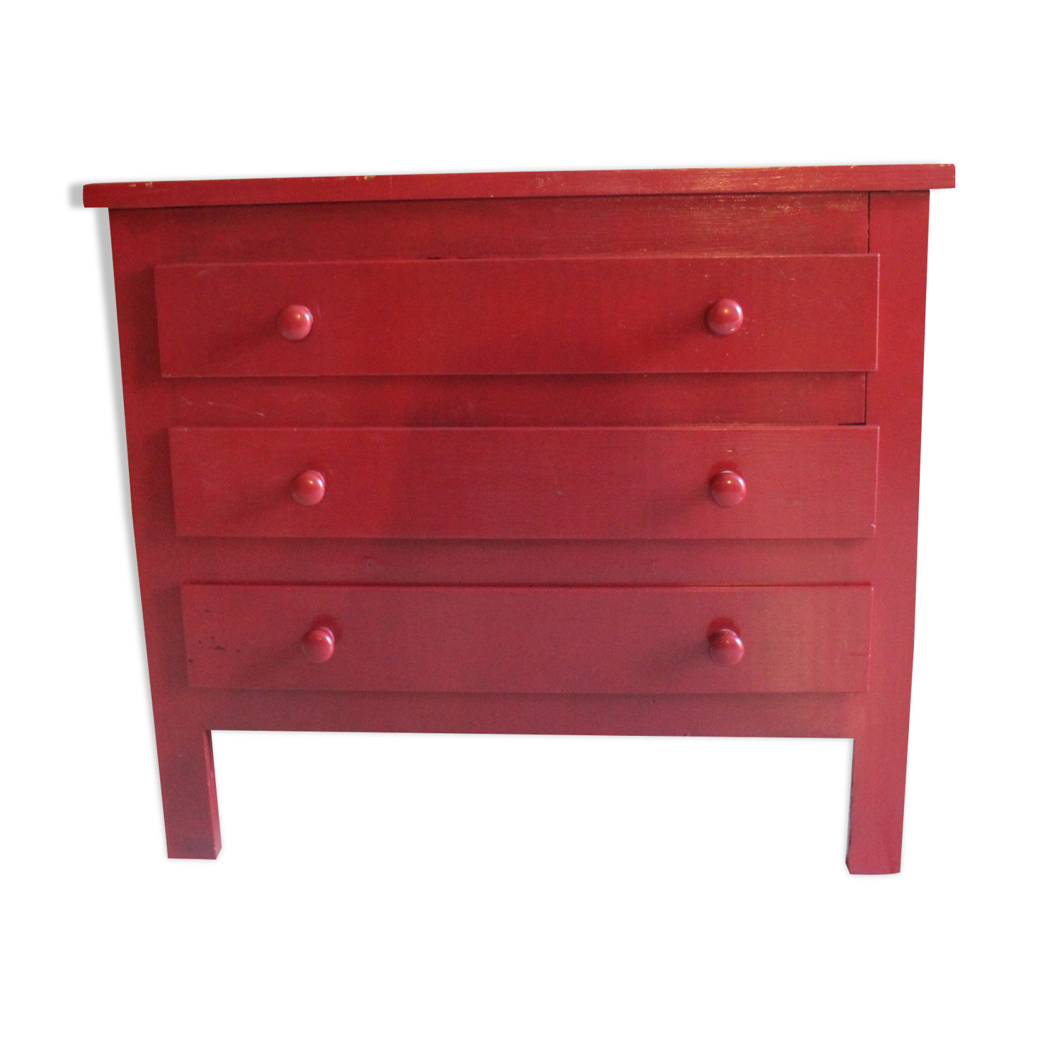 Red chest of drawers