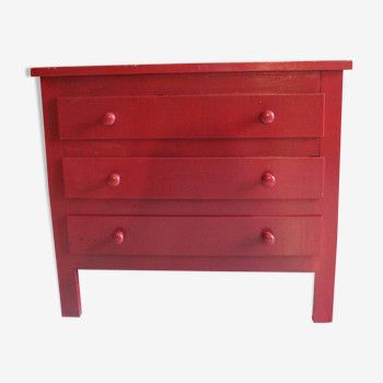 Commode rouge