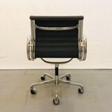 EA117 Chair by Ray and Charles Eames for ICF, 1958