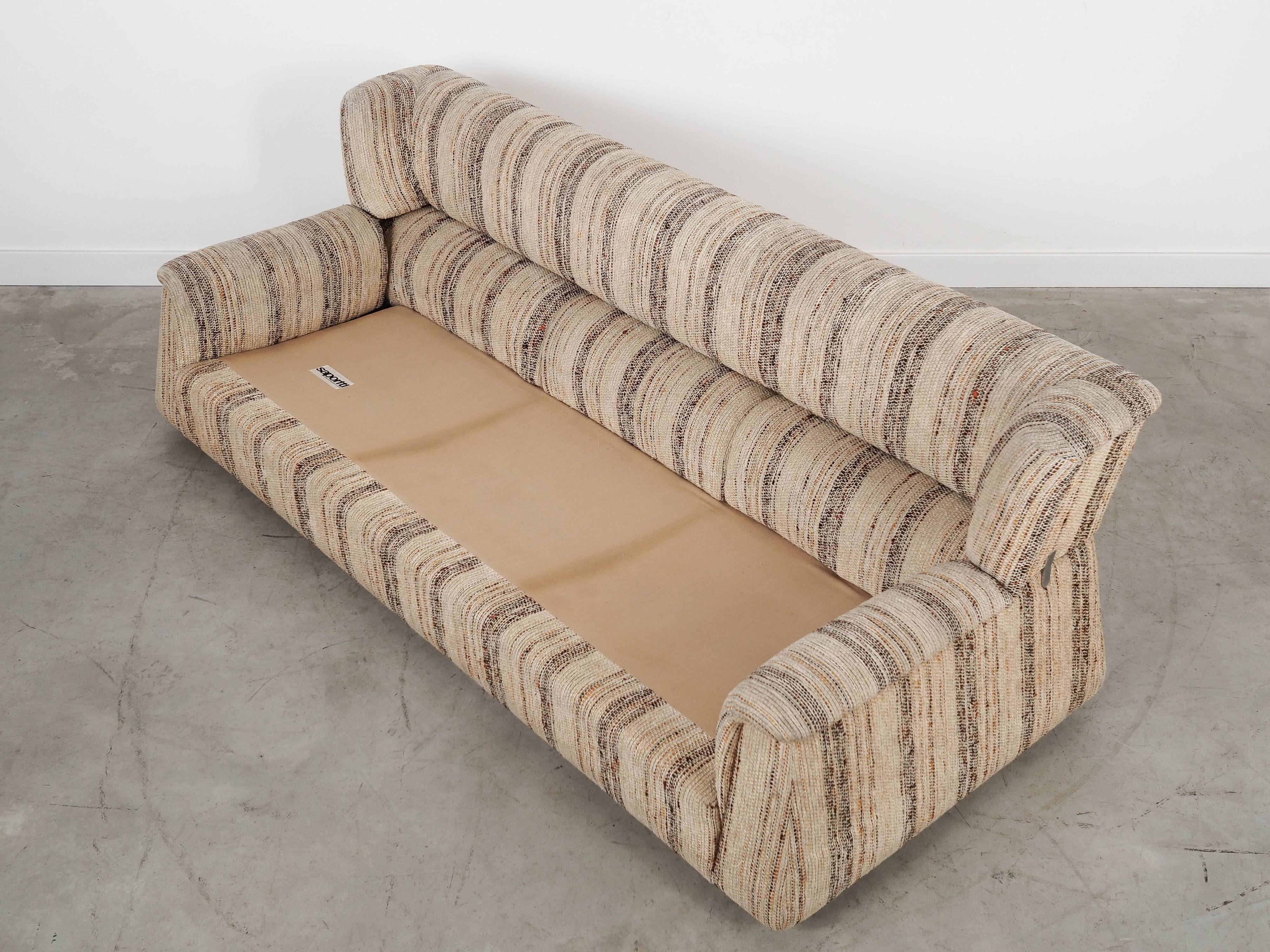 Three-seater sofa, Italian design, 1960s, manufactured by Saporiti