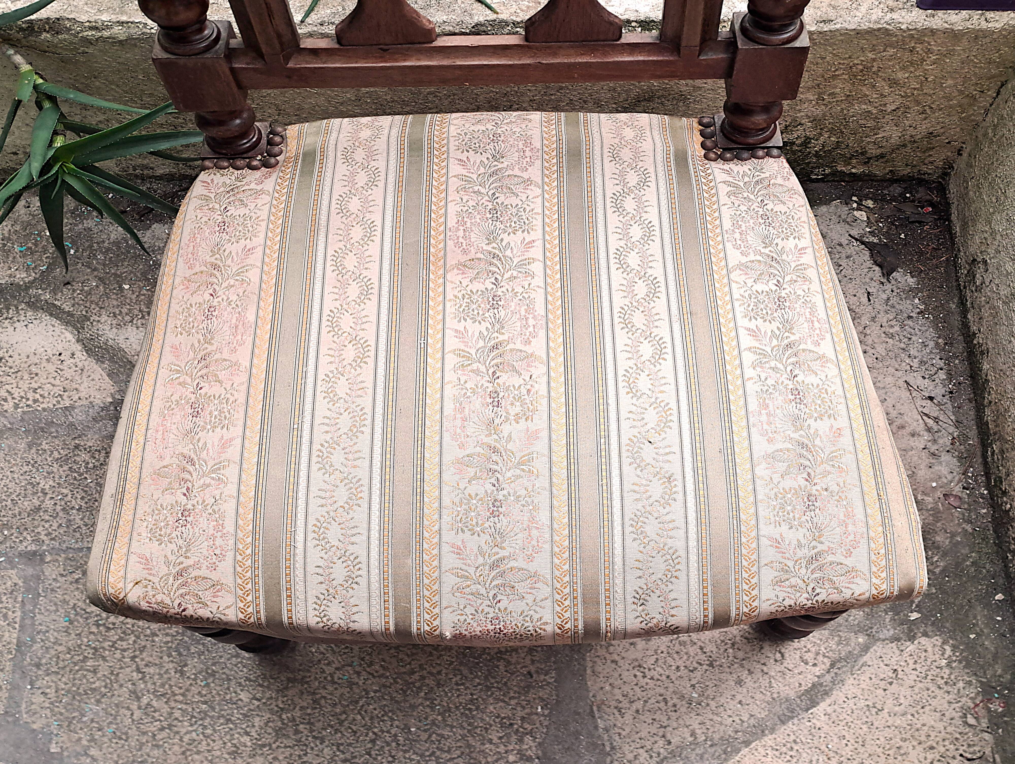 Chaise de Nourrice Napoléon III en  bois foncé vernissé assise tissu rayé 1