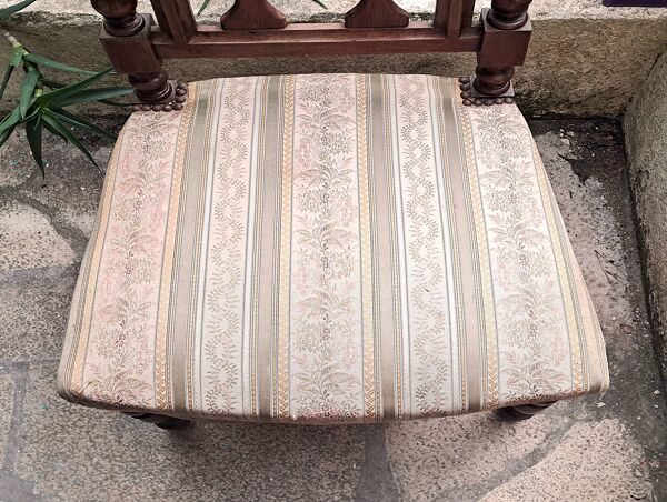 Chaise de Nourrice Napoléon III en  bois foncé vernissé assise tissu rayé 1