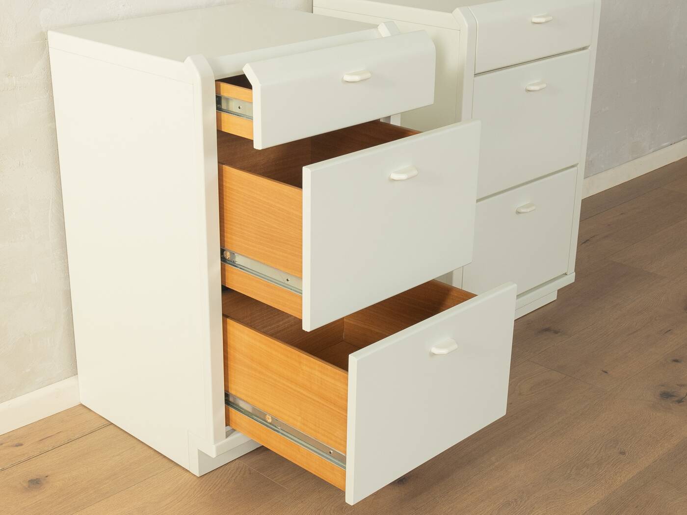 Commode postmoderne des années 1980 par hülsta (ensemble de 2)