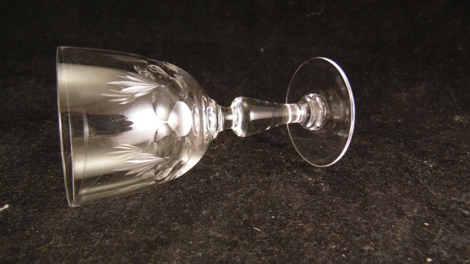 Service of 10 Baccarat crystal port glasses form 9538 size 10742