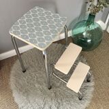 Stool/market foot formica