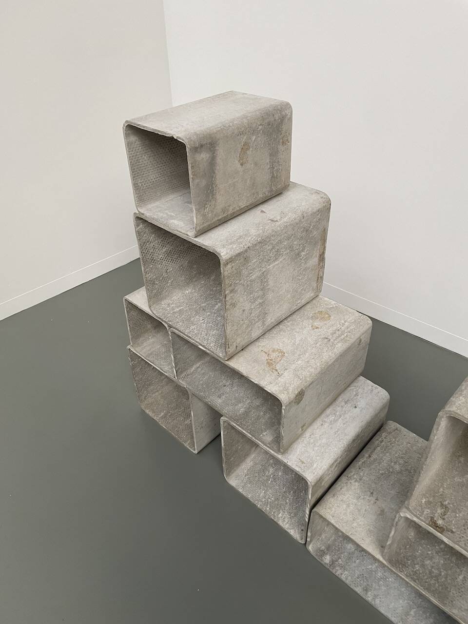 attribution G.Ifert  Shelf 1960