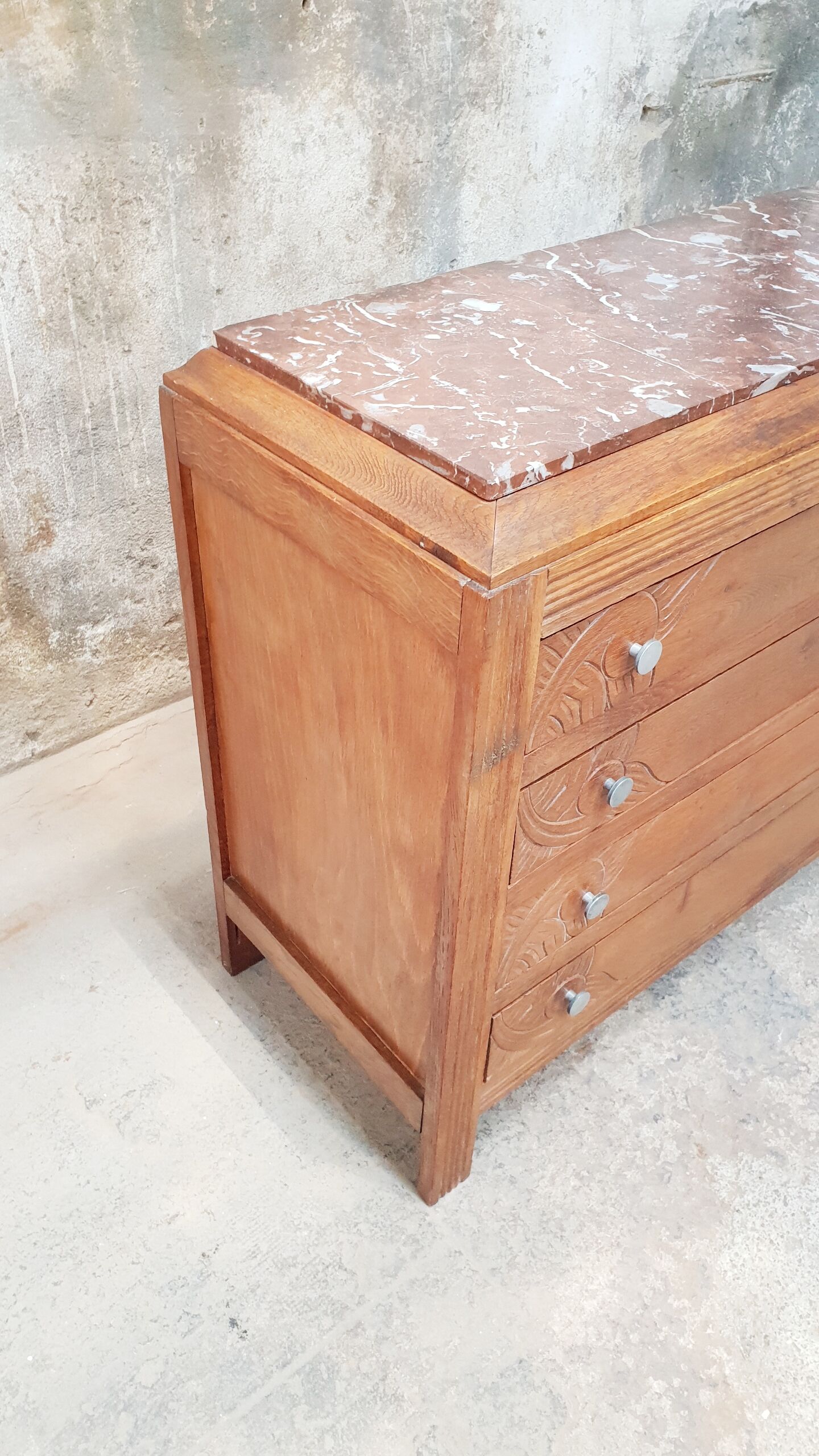 Commode vintage