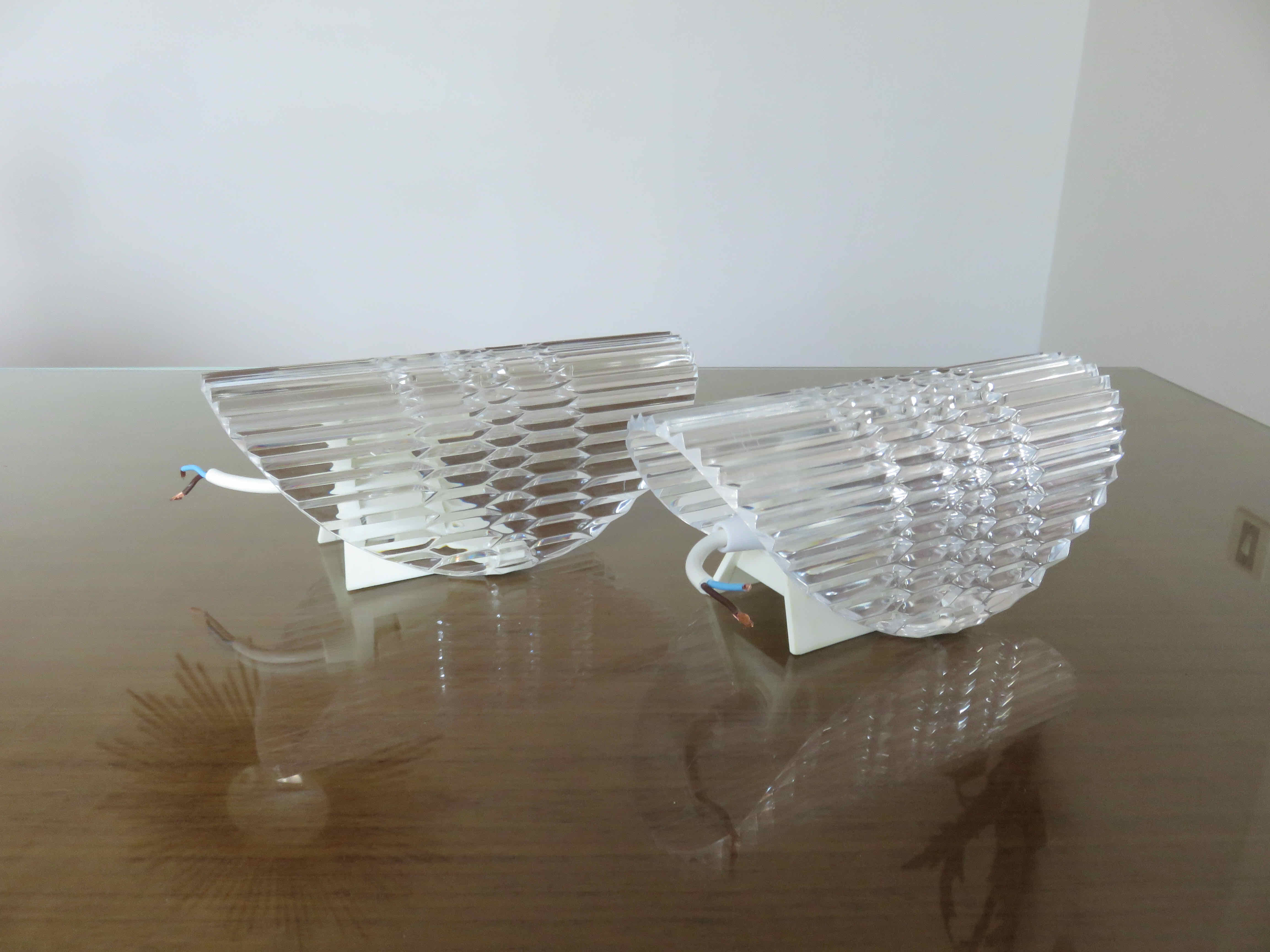 Pair of transparent plexiglass sconces 1970