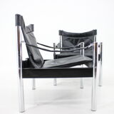 Chaise safari en cuir noir et chrome des années 1970 par johanson design, markaryd