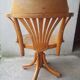 Fauteuil Thonet pivotant en bois